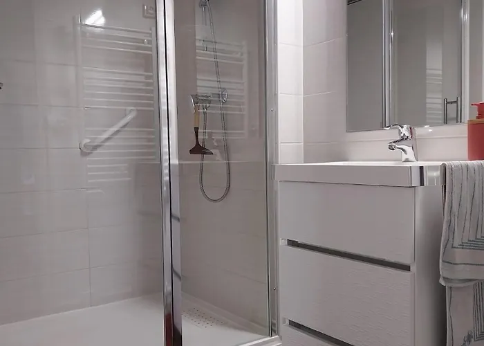 Cocooning Avec Balcon à Deux Pas Des Thermes *